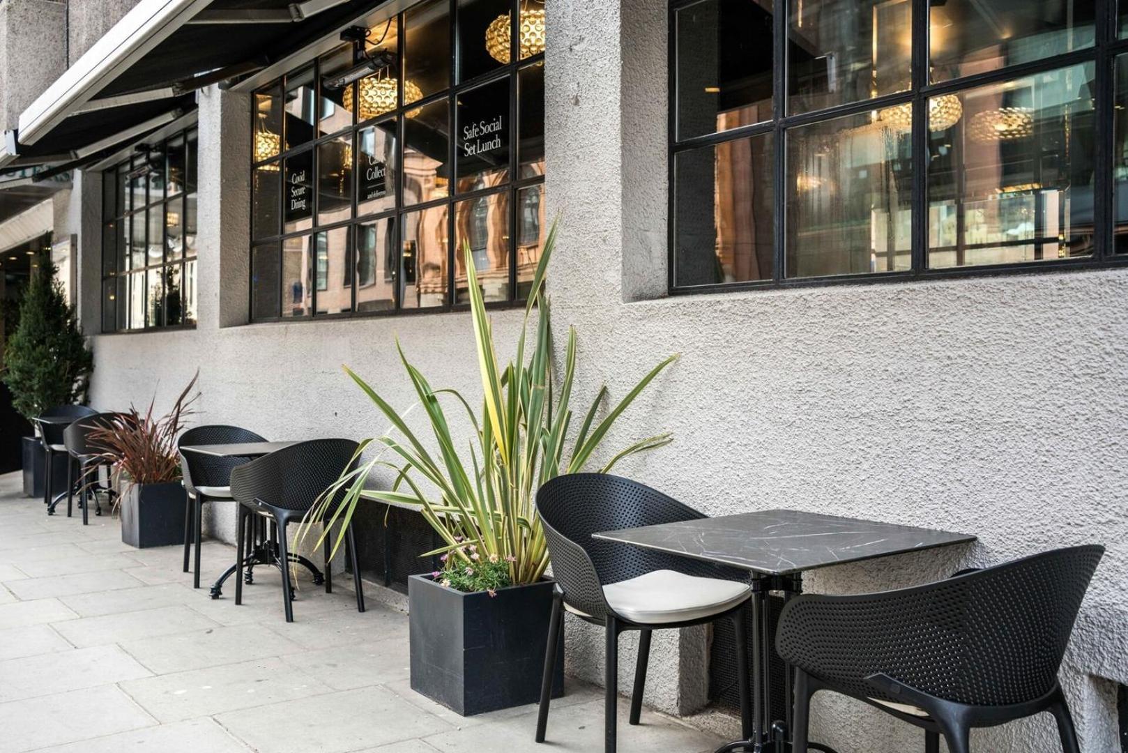 New Sleek & Modern Studio In The Heart Of Chelsea Лондон Екстериор снимка